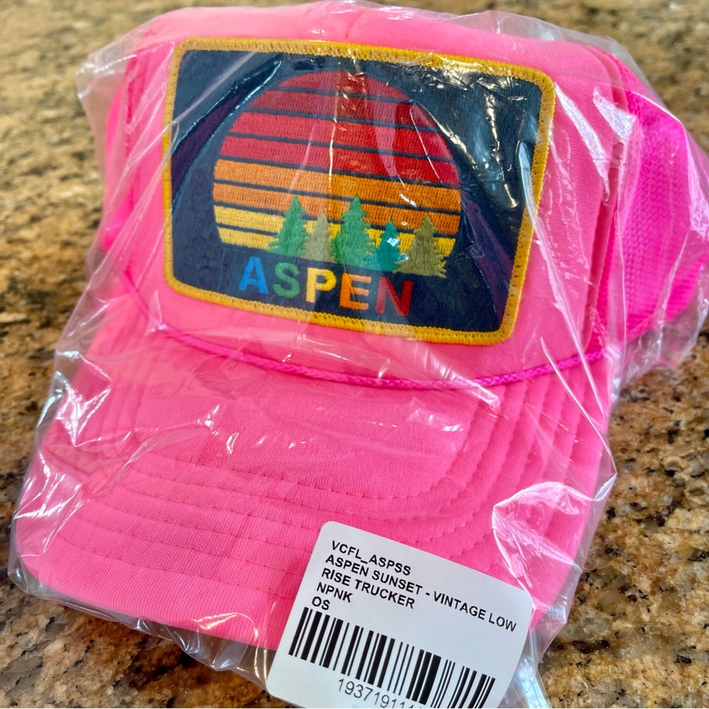 NWT Aviator Nation Pink Trucker Hat Aspen Sunset Rainbow embroidered patch - Picture 14 of 14
